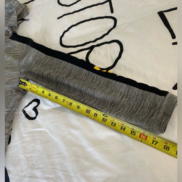 Nike Dri-Fit Boys XL Hoodie - Picture 5 of 5